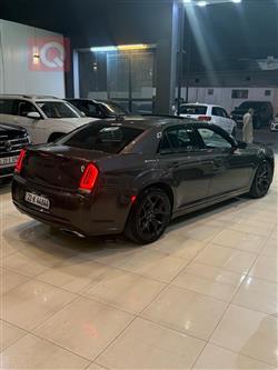 کرایسلەر 300